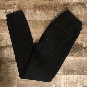 Black high waisted skinny jeans